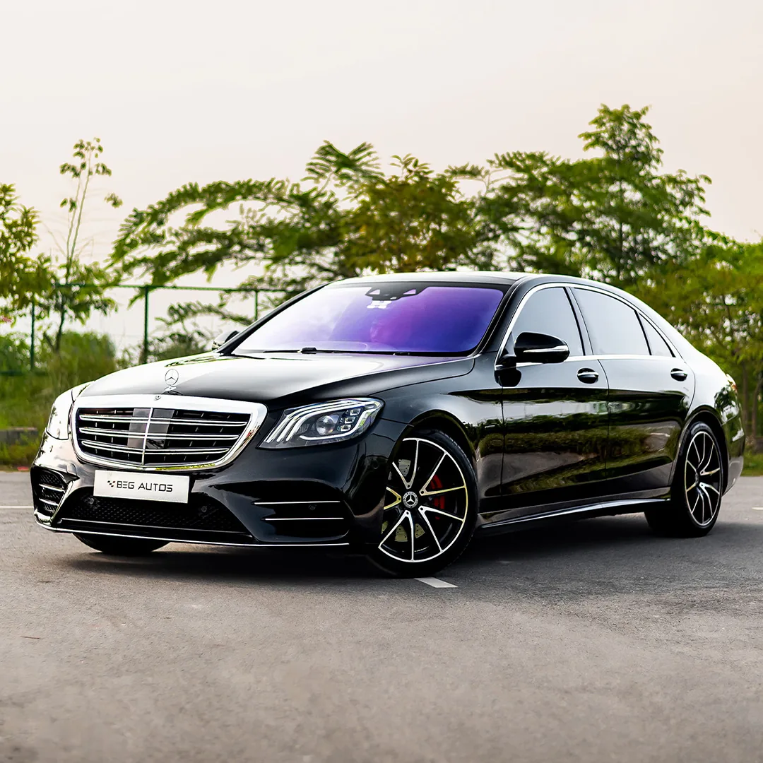 Front view of 2019 Mercedes-Benz 2019 in Black