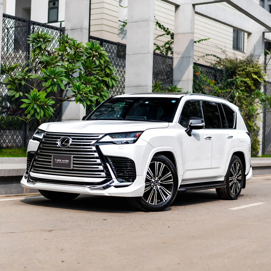 Front view of  Lexus 2023 in White