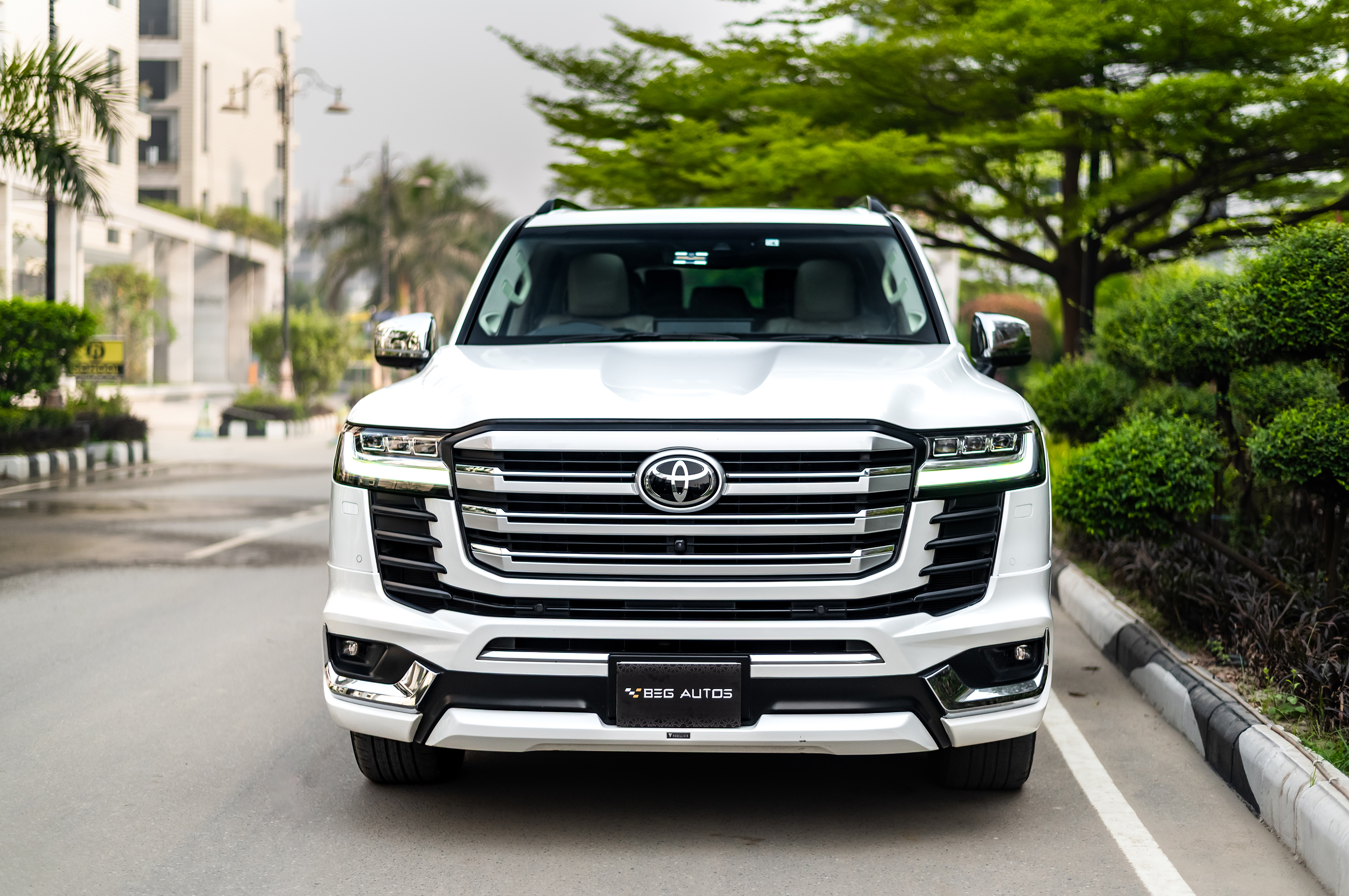 Land Cruiser LC300 ZX