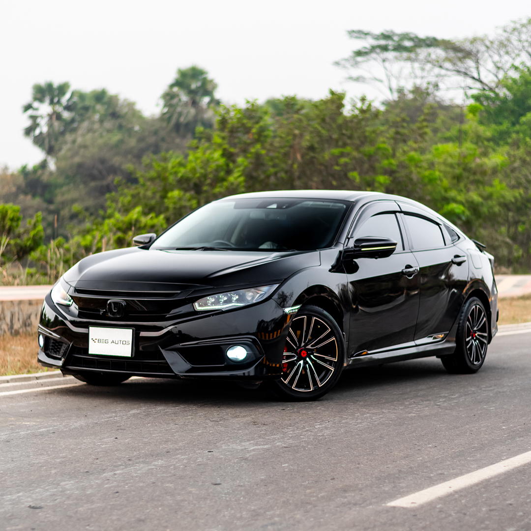 View of 2023 Honda 2018 in Black