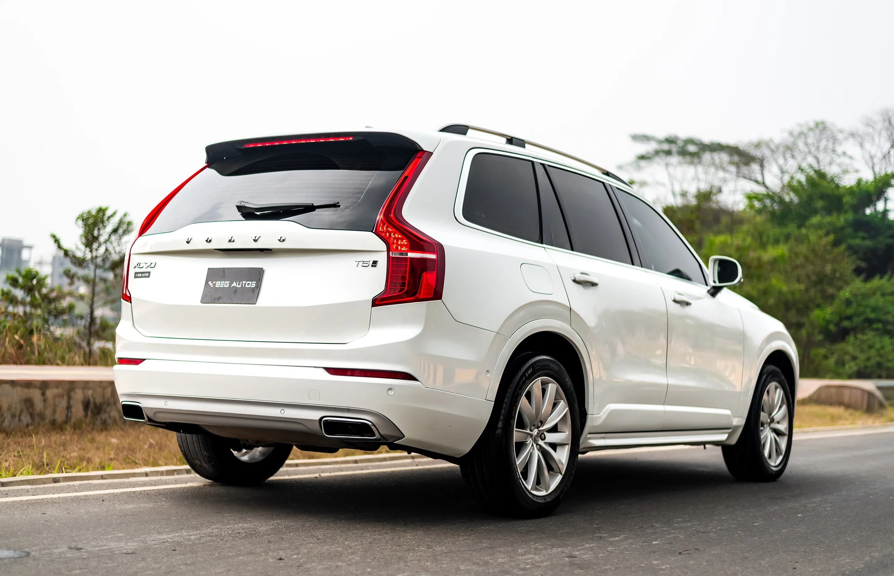 Volvo XC 90 T5